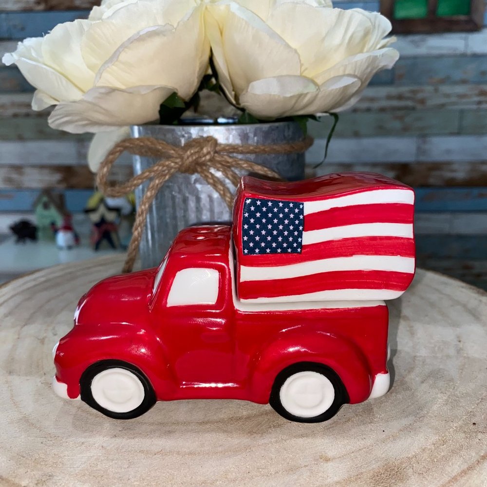 Patriotic Red Truck & Flag S&P Set